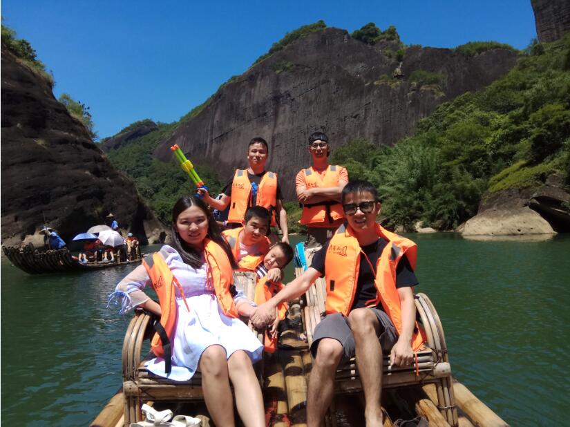 Öйú¡¤±Ø·¢¼¯ÍÅ(¹É·Ý)ÓÐÏÞ¹«Ë¾-¹Ù·½ÍøÕ¾